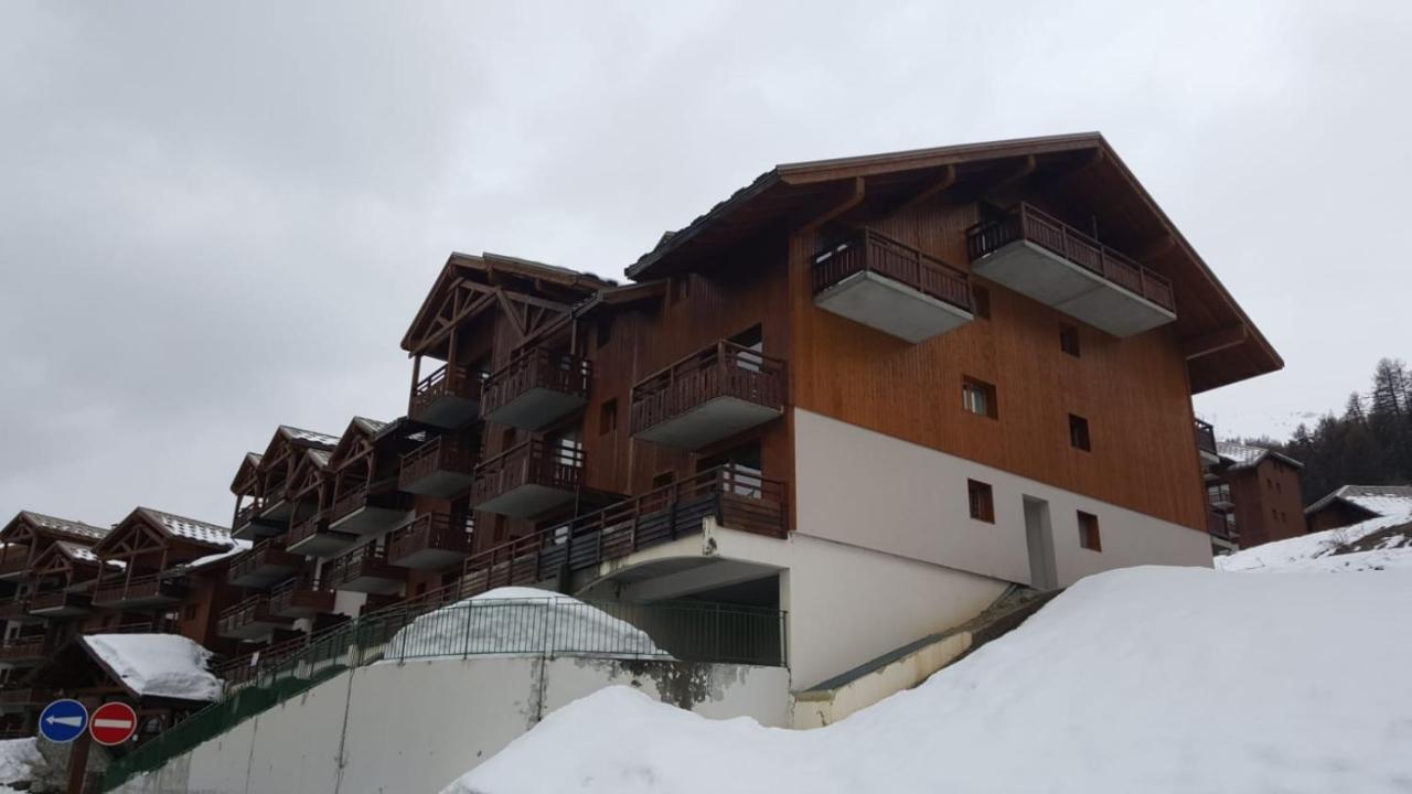 Ferienwohnung Skis Aux Pieds Station 1800 Dame Blanche Puy-Saint-Vincent Exterior foto