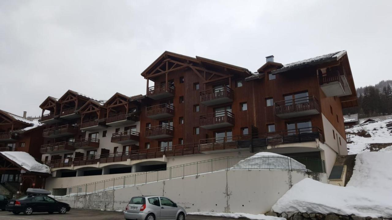 Ferienwohnung Skis Aux Pieds Station 1800 Dame Blanche Puy-Saint-Vincent Exterior foto